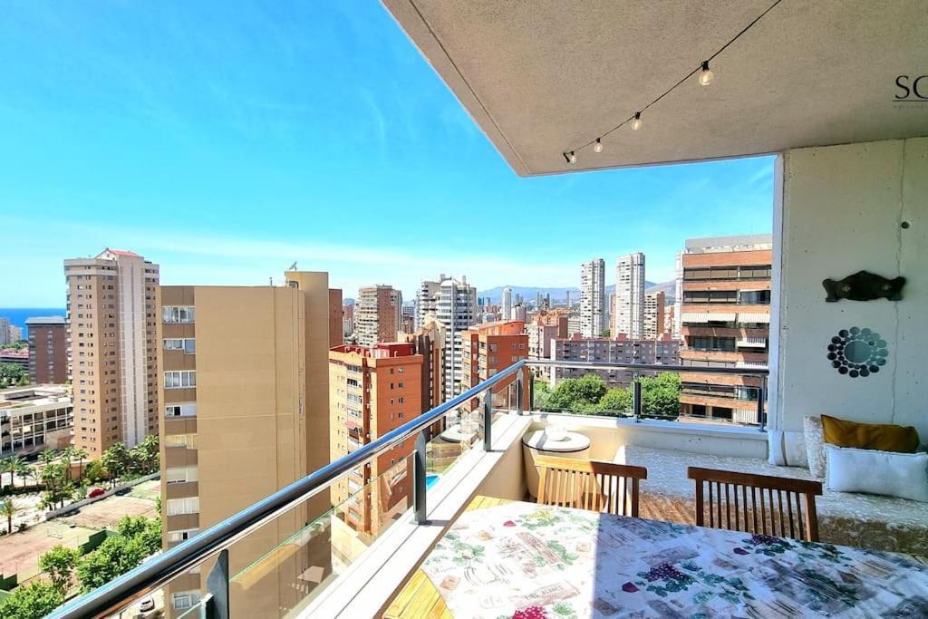 Apartamento Apartamento con terraza CHILL OUT! Torres D' Oboe Benidorm Exterior foto